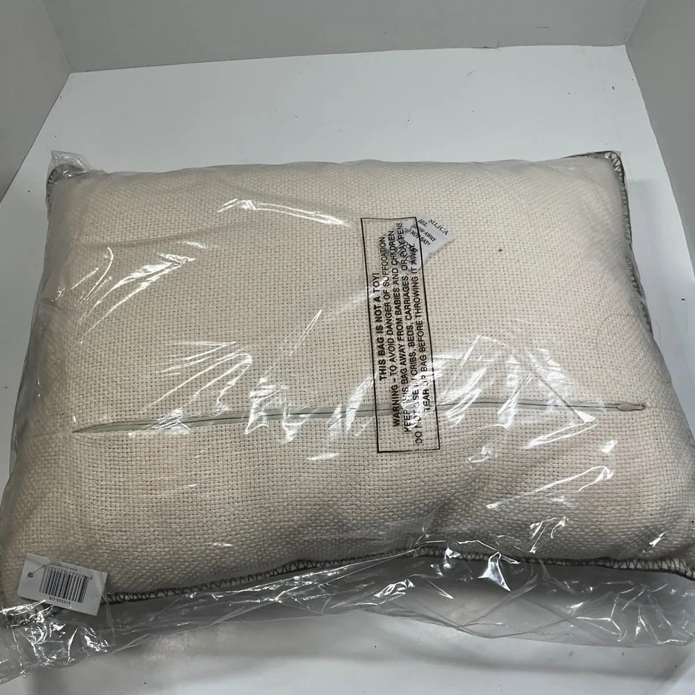 K&K interiors Boo Decorative Pillow & runner Spider Web Halloween Cream Black 1